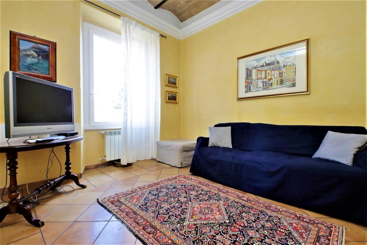 רומא Bellezza Al Colosseo - B&B & Apts מראה חיצוני תמונה